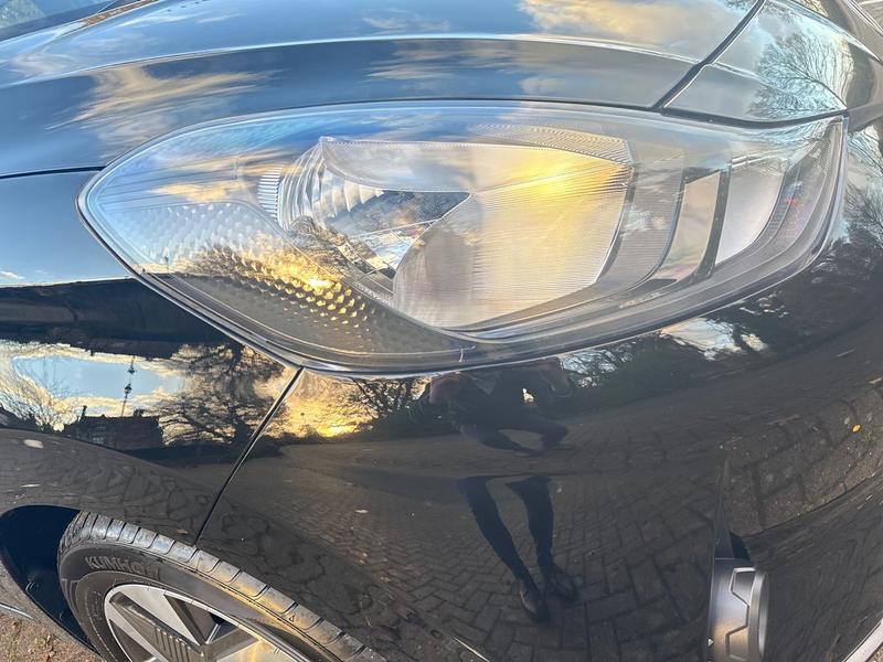 Used Hyundai i10 DV74NXL 28