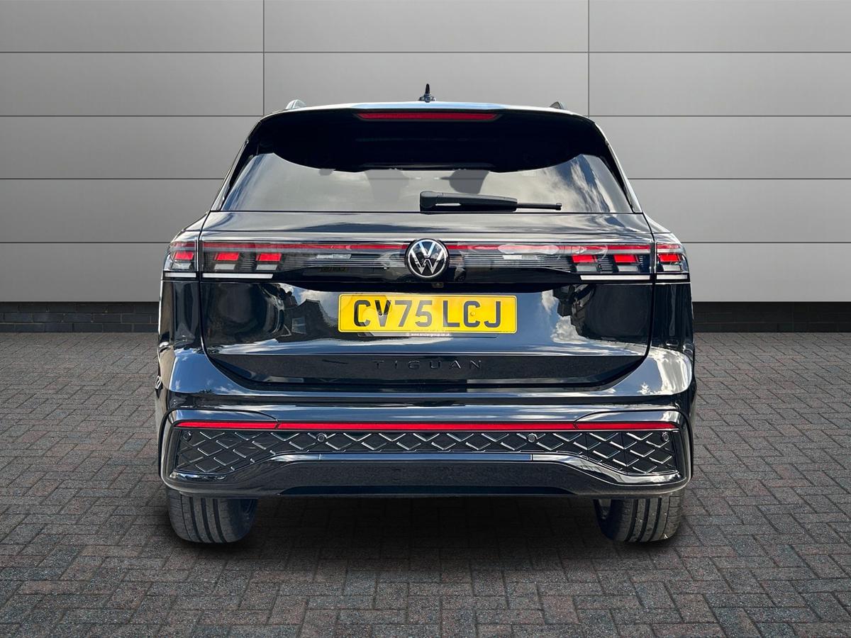 Volkswagen Tiguan Photo autoimg-b5d313a03602b0a19b74dc00c782543cbde35ea9.jpg