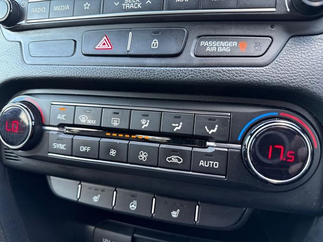 KIA Ceed Photo 33