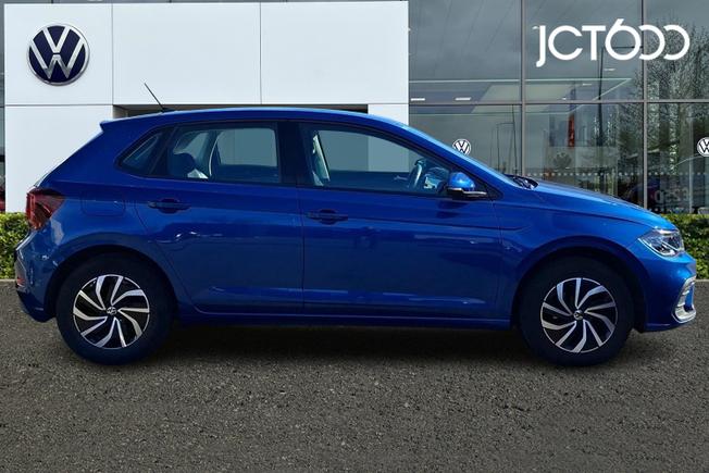 VOLKSWAGEN Polo Photo 4