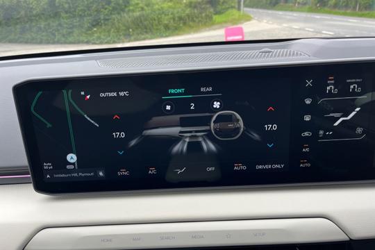 Kia EV4 Photo autoimg-b5dcfc56b3b5768ca764a06762a84603ee815ab2.jpg