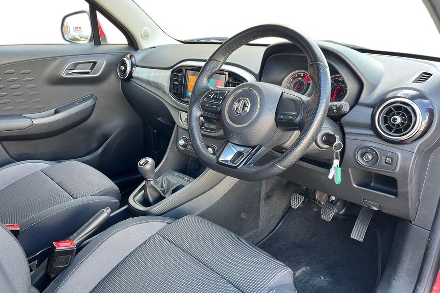 MG MG3 Photo autoimg-b5dd27d44fe19b7a6ea71e1ede4eab16dcf67468.jpg