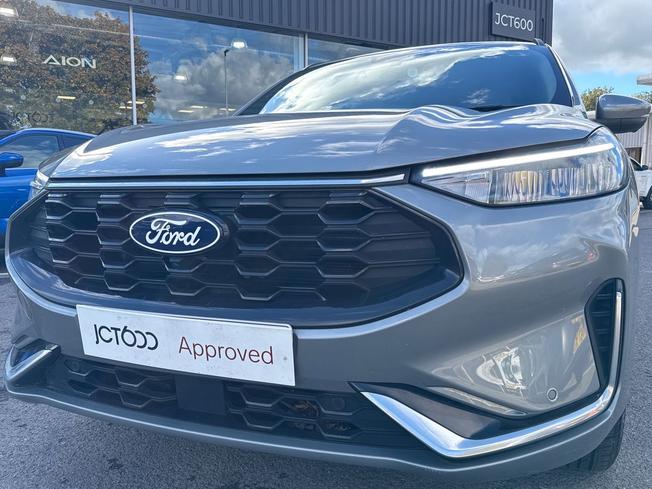 FORD Kuga Photo 28