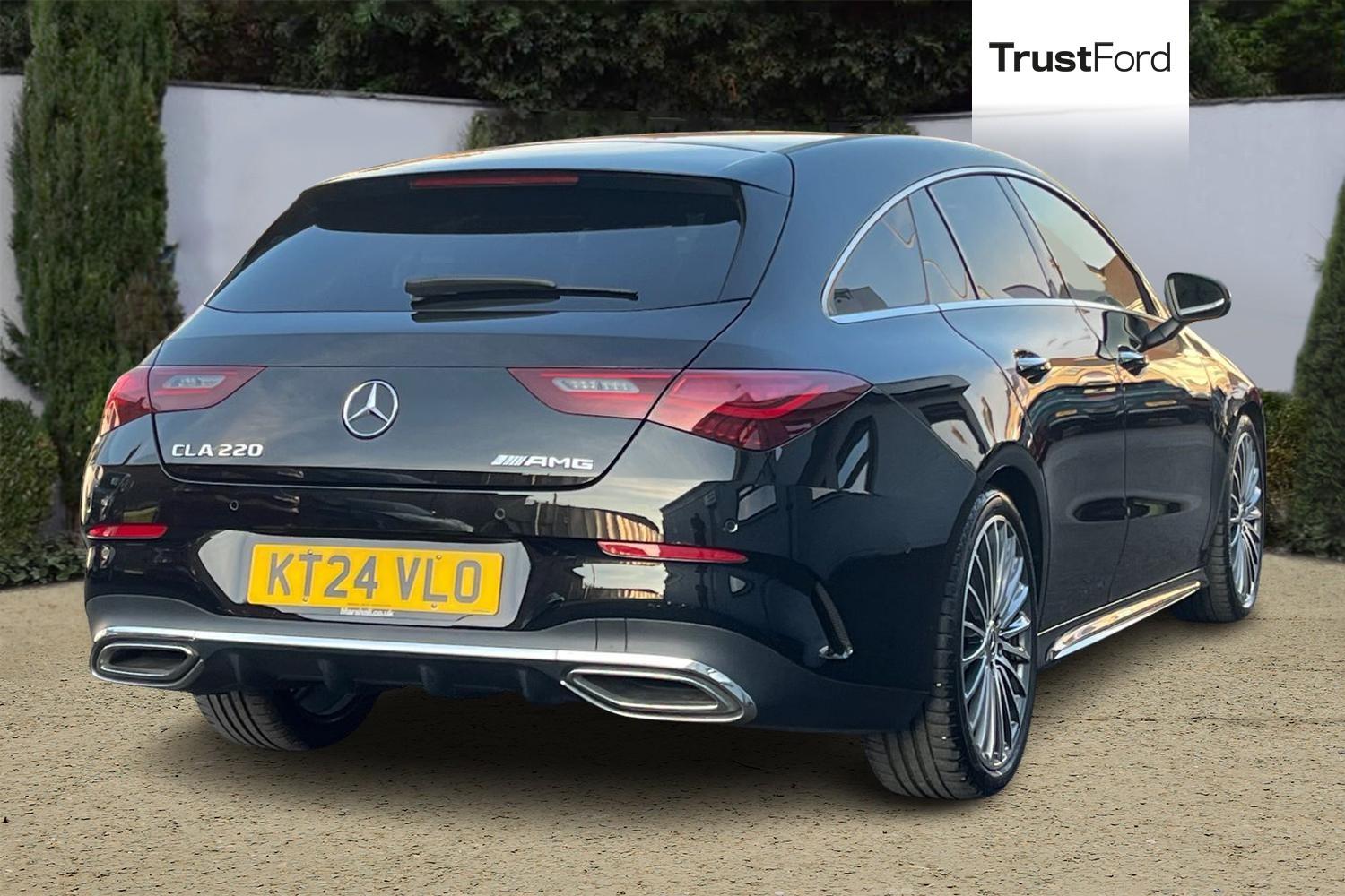 Mercedes-Benz CLA Photo 3