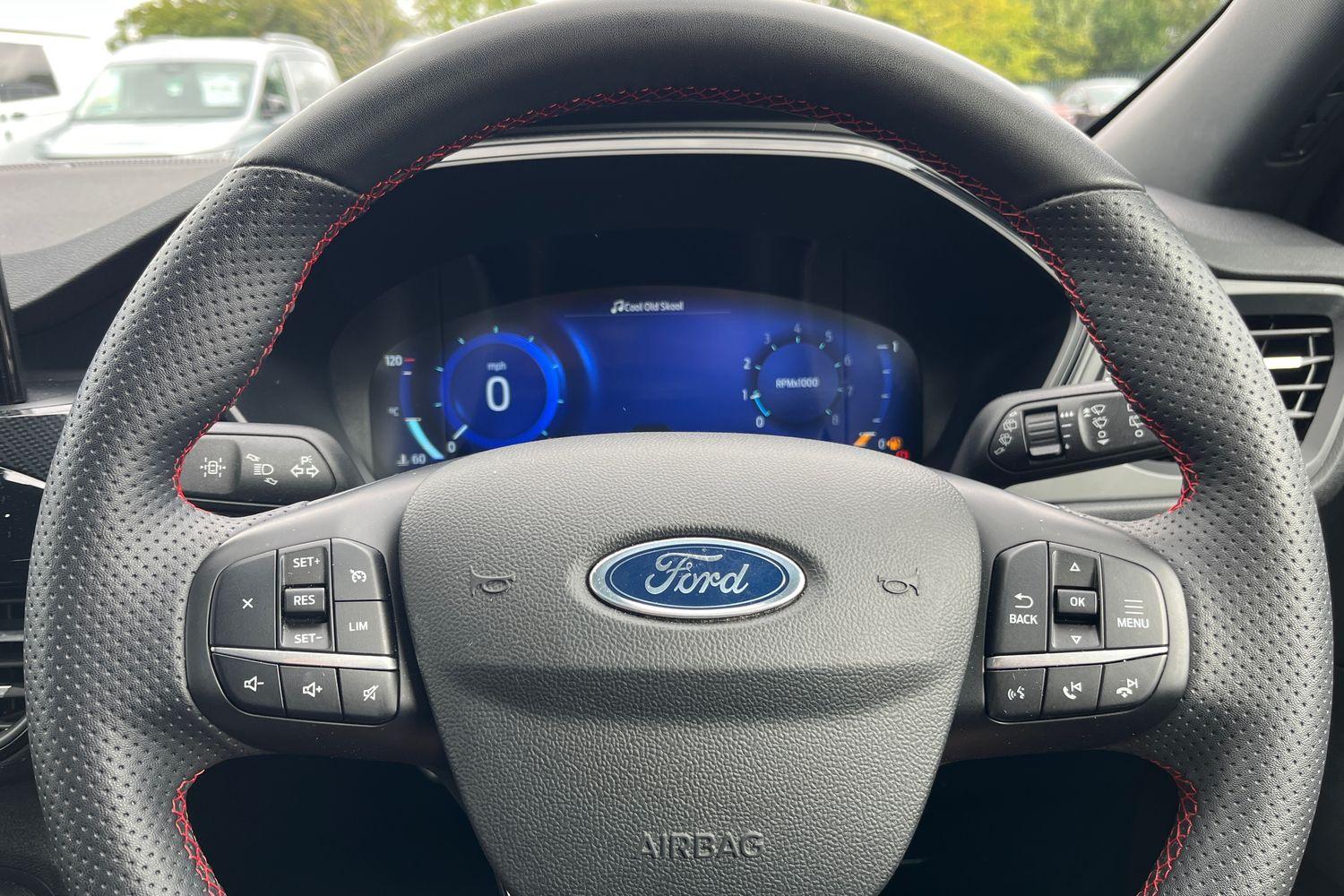 Ford KUGA Photo 11