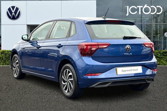 VOLKSWAGEN Polo Photo 3