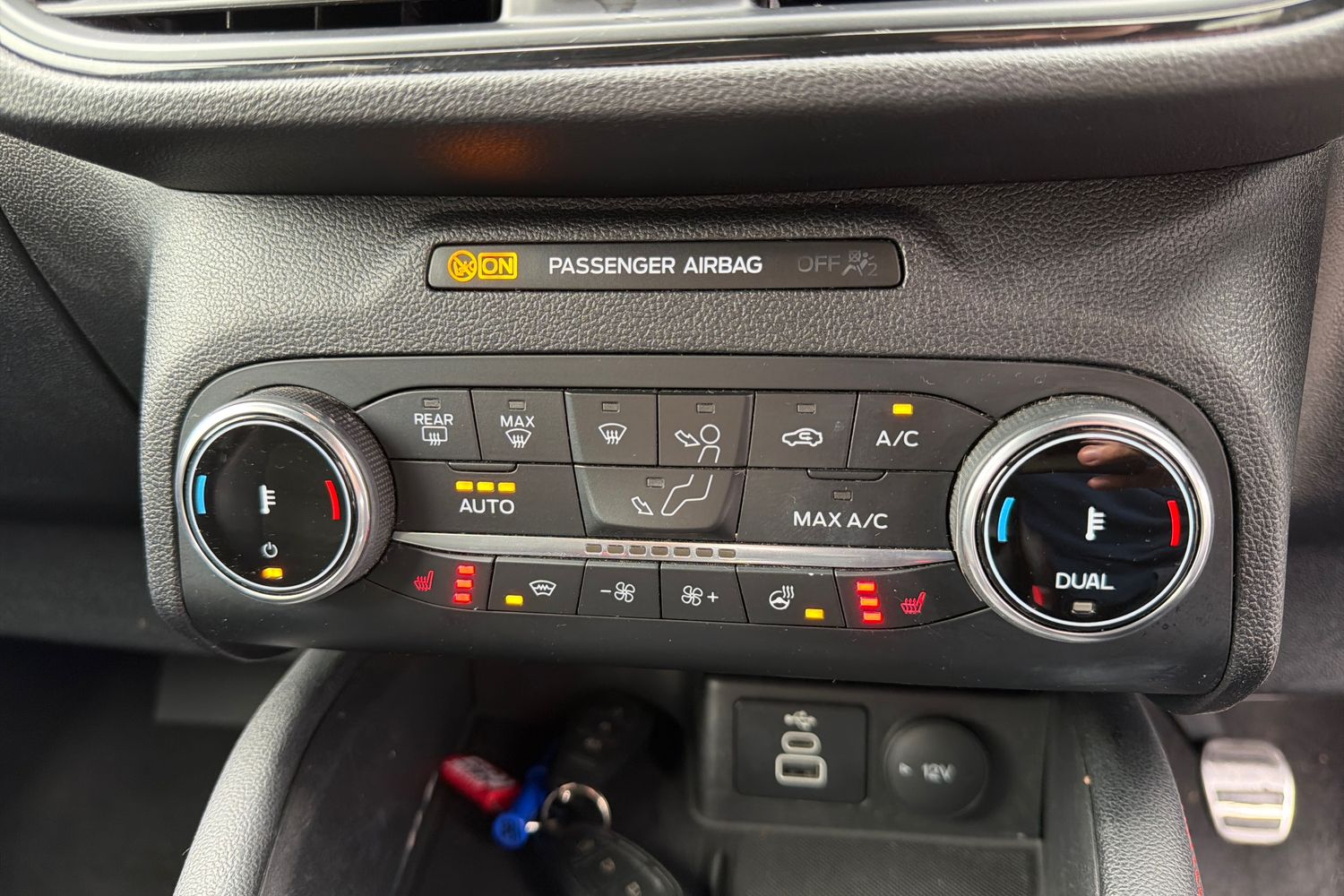 Ford Kuga Photo 30