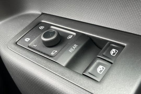 Volkswagen ID. Buzz Photo autoimg-b5edc06ef1d0b3a4100c5b362be3261014a1d49e.jpg
