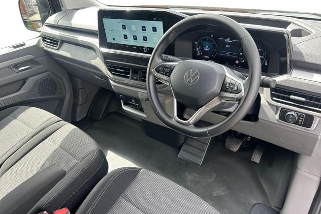 VOLKSWAGEN Transporter Photo 6