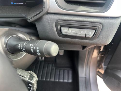 Renault CAPTUR Photo autoimg-b5fac35abd043ea066763e970e08aa071d2ca4de.jpg