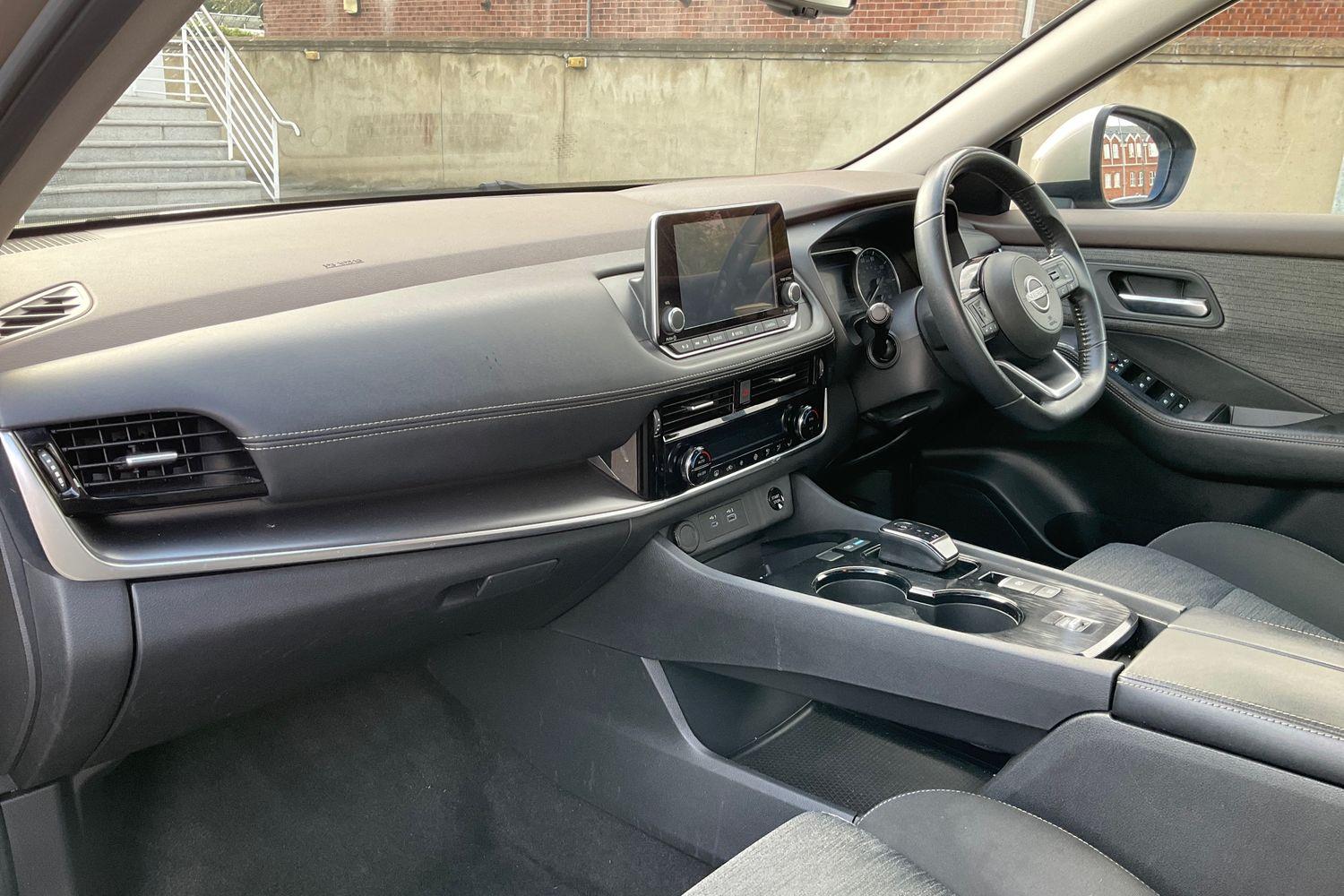 Nissan X-TRAIL Photo 17