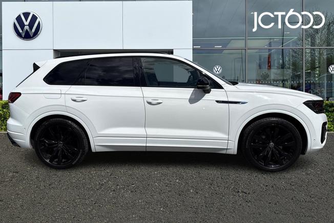 Volkswagen Touareg Photo 4