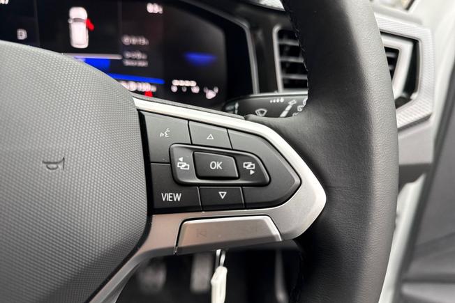 VOLKSWAGEN Polo Photo 17