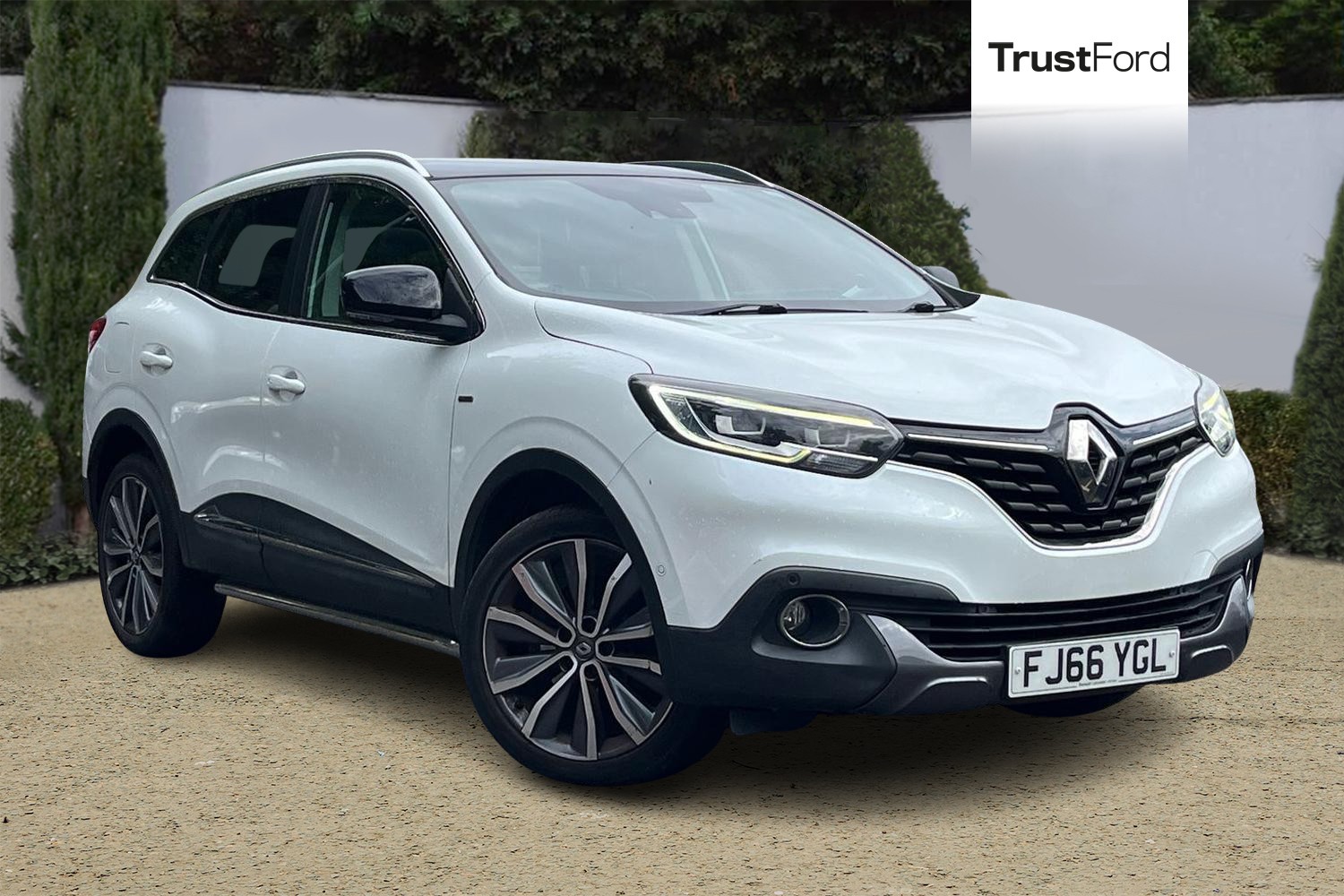 Renault Kadjar Photo 0