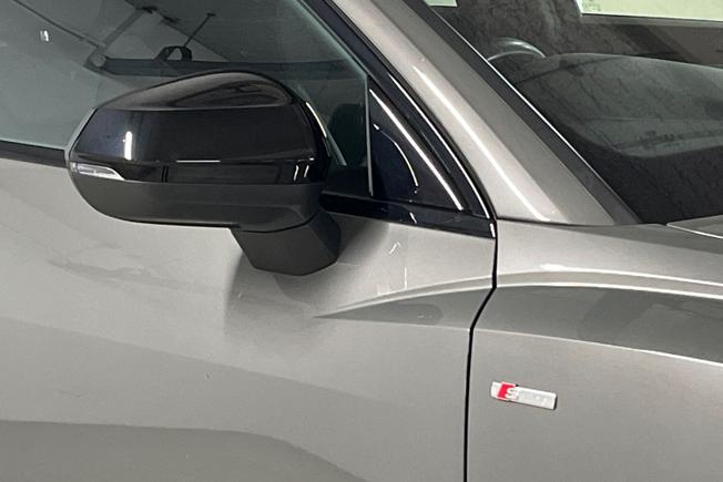 AUDI Q3 Photo 20