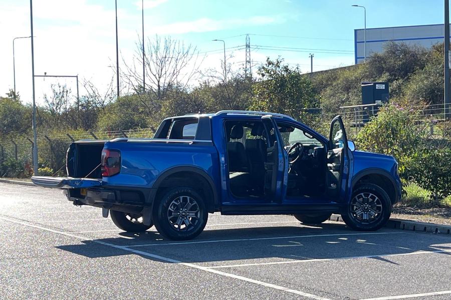 Ford RANGER Photo autoimg-b6089fdd5ffba915576064b92658588c8a6965b6.jpg