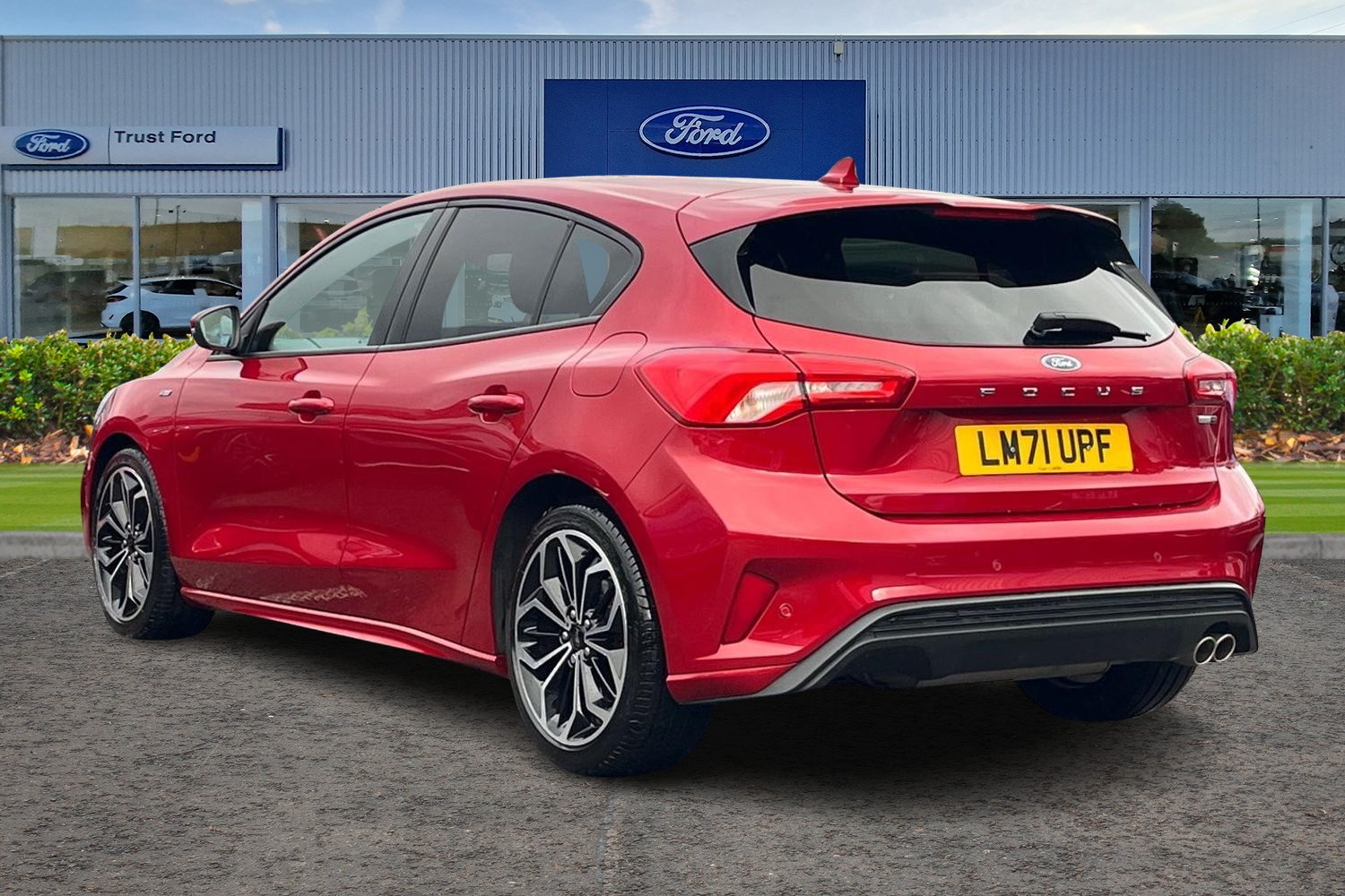 Ford Focus Photo 1