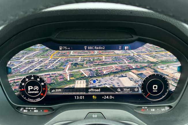 AUDI Q2 Photo 31