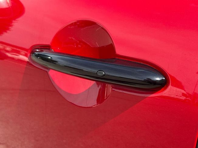 MINI Hatch Photo 36