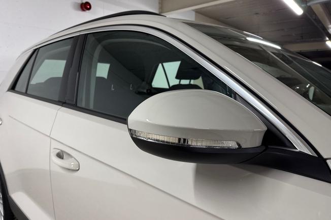 Volkswagen T-Roc Photo 20