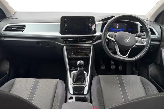 Volkswagen T-roc Photo autoimg-b61d1a56fb809e22f9116c72d6551c933da458d0.jpg