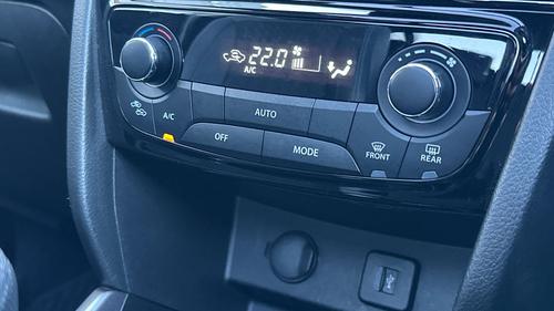 Suzuki VITARA Photo autoimg-b620d9f04d608f820564f8f4c979524a47068507.jpg