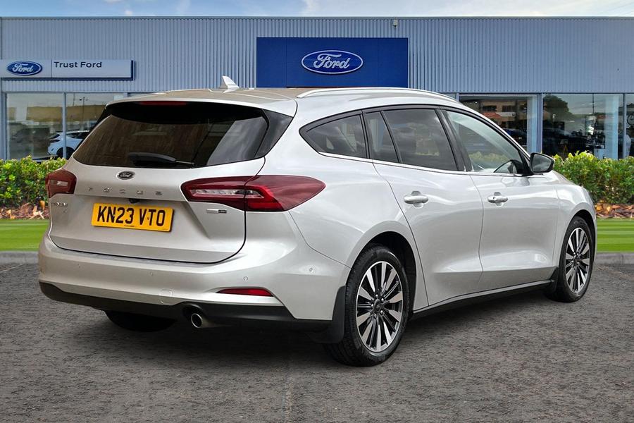 Ford FOCUS Photo autoimg-b624068ee5e2be791a4fa189455df5be49808155.jpg