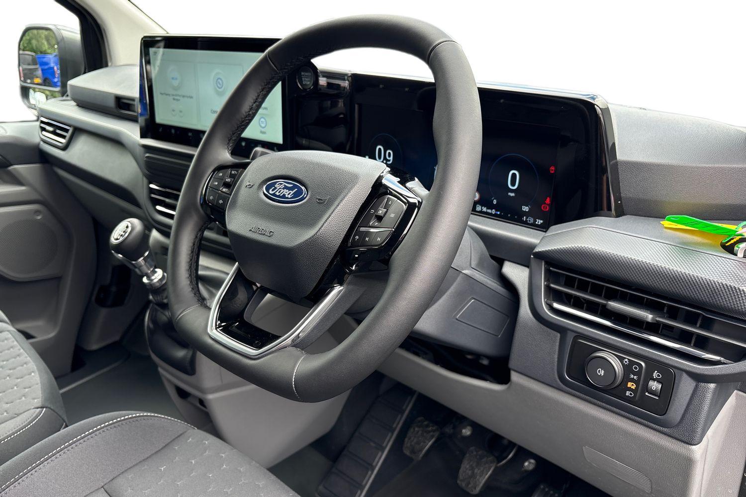 Ford TRANSIT CUSTOM Photo 13