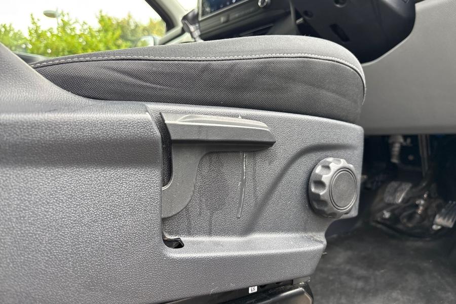 Ford TRANSIT CUSTOM Photo autoimg-b626476994d90d6fa24eed1014821a0b6dba08ac.jpg