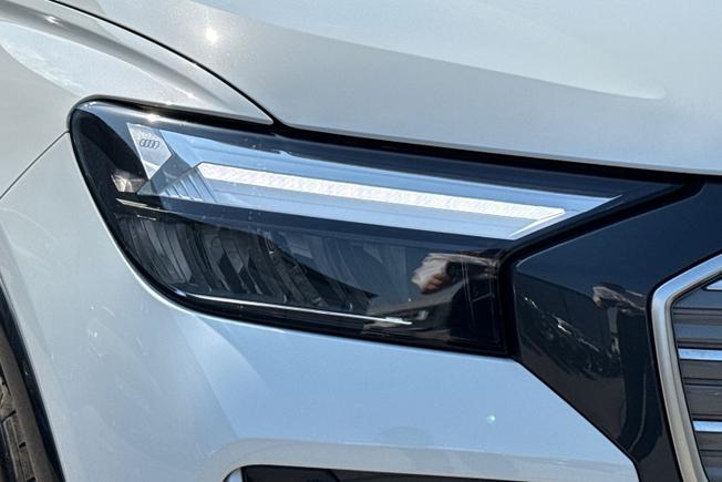 AUDI Q4 E-Tron Photo 19
