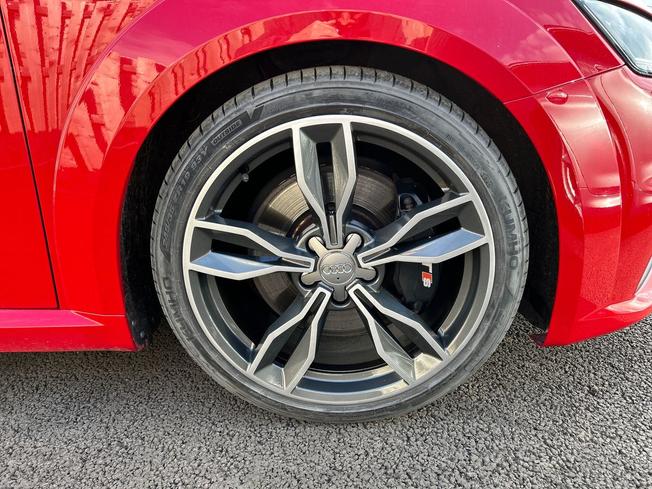 AUDI Tts Photo 5