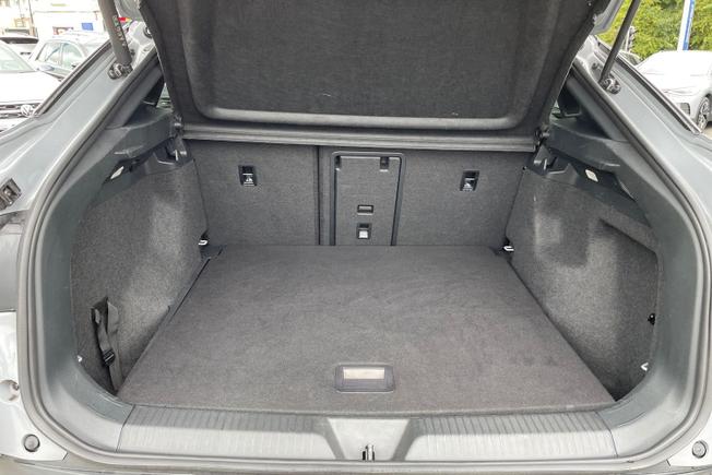VOLKSWAGEN Id.5 Photo 12