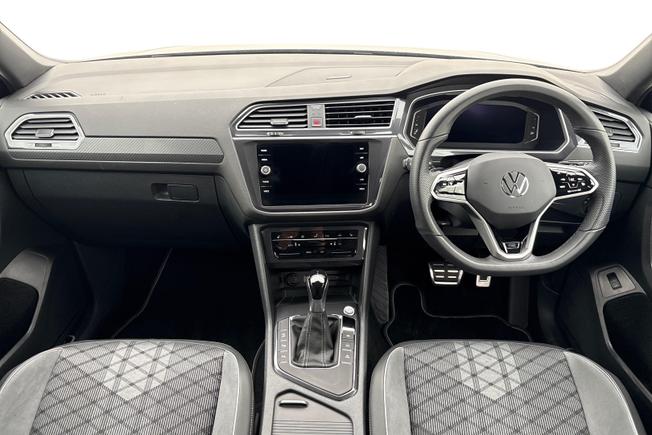 VOLKSWAGEN Tiguan Allspace Photo 10
