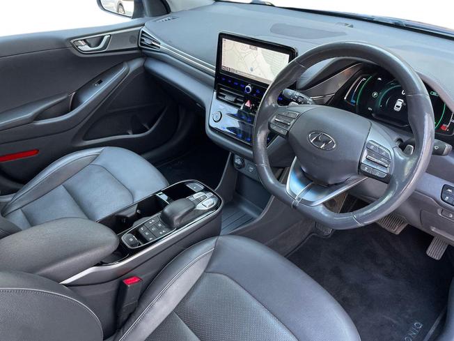 HYUNDAI Ioniq Photo 6