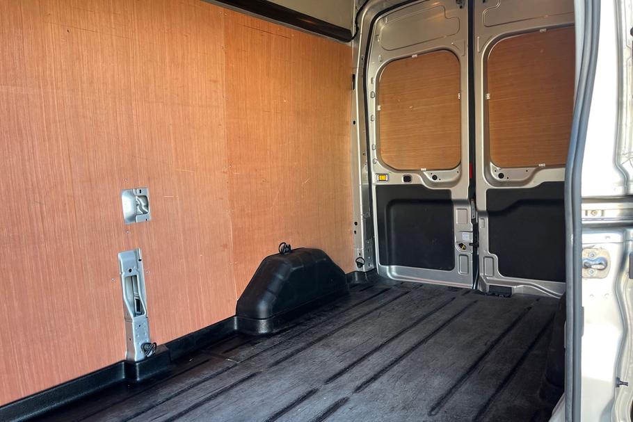 Used Ford TRANSIT LP22FXE 4