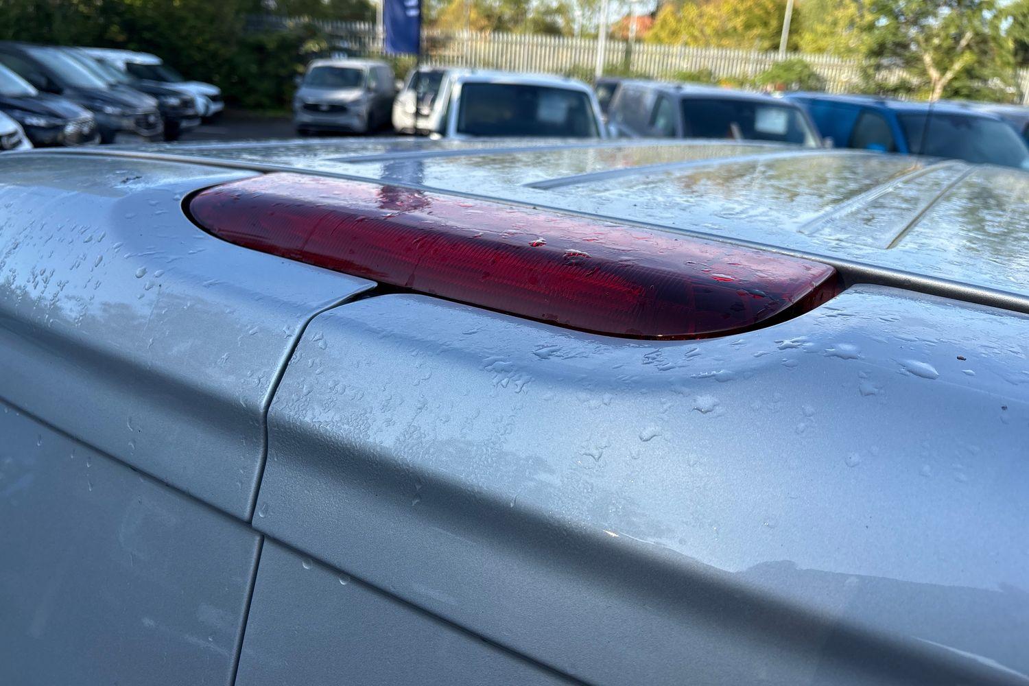 Ford TRANSIT CONNECT Photo 40