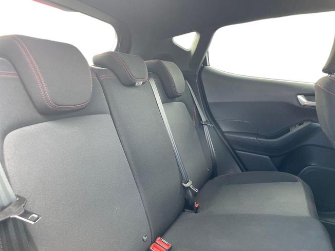 FORD Fiesta Photo 9