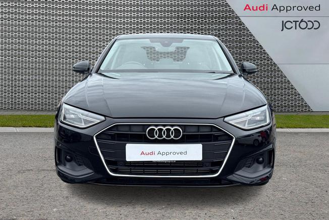 AUDI A4 Photo 8