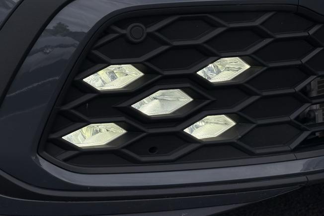 VOLKSWAGEN Golf Photo 39