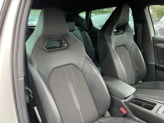 CUPRA Leon Photo 27