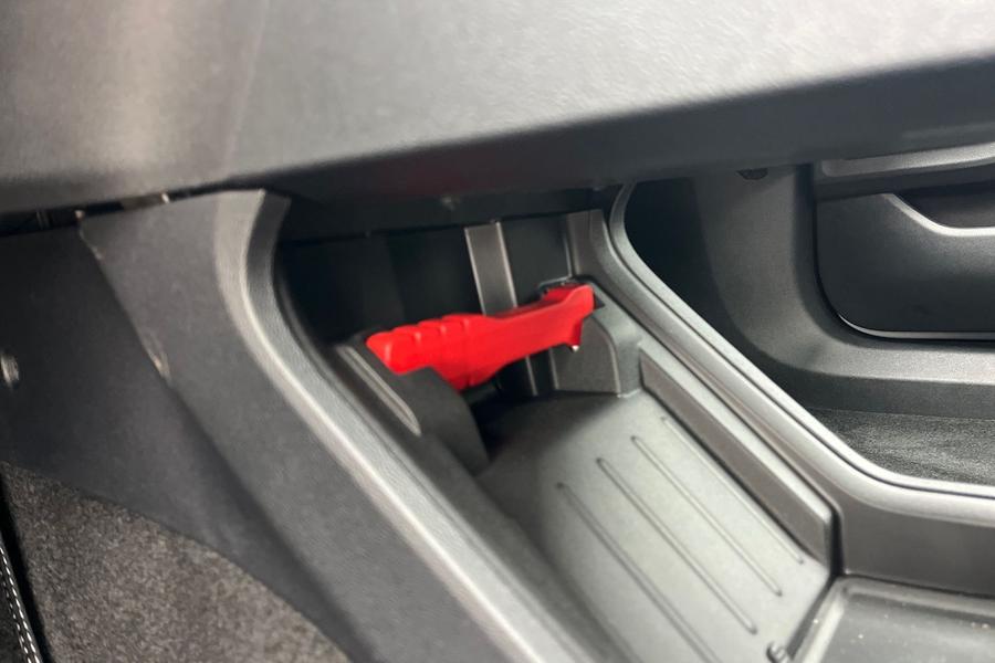 Ford Explorer Photo autoimg-b641d3a1adcef7c494f24e50e002e38d3bc66642.jpg