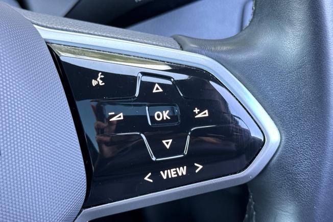 Volkswagen Id.5 Photo 17