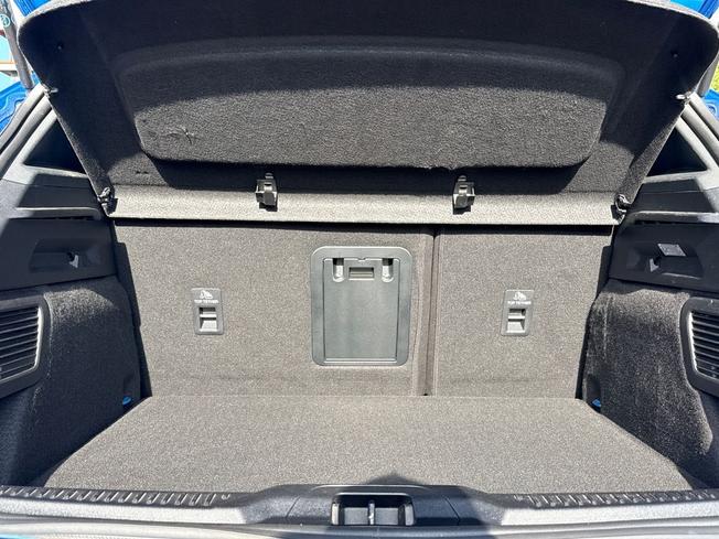 FORD Focus Photo 12