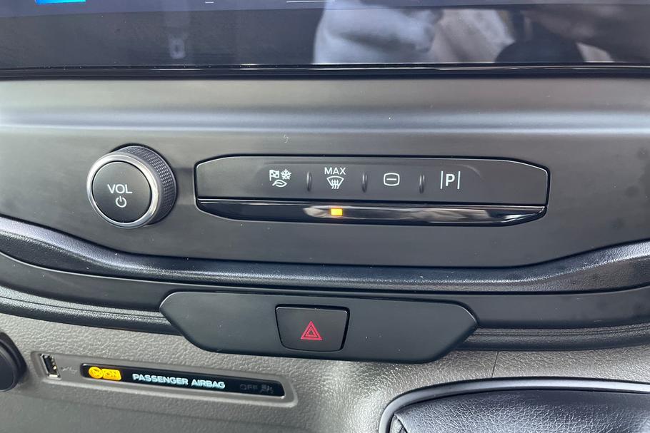 Used Ford TRANSIT 16