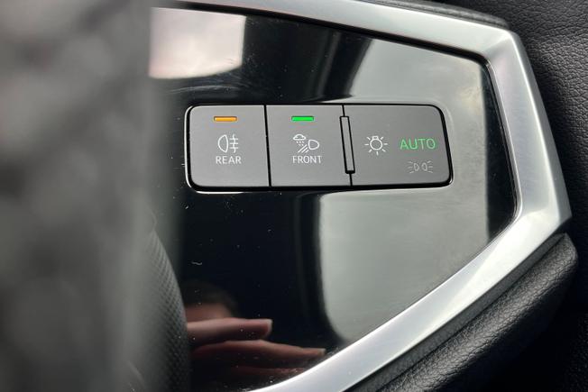 AUDI Q3 Photo 44
