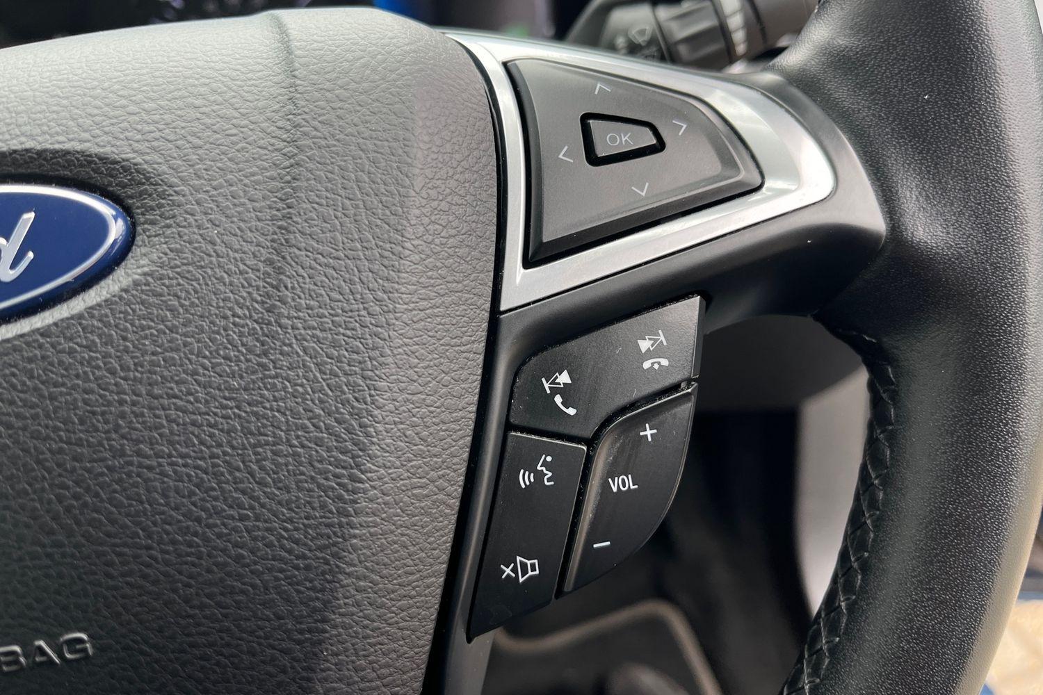 Ford Mondeo Photo 30