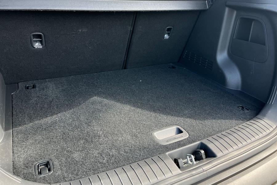 Hyundai KONA Photo autoimg-b65cd8189711e6cac8a856c8ed0544436b035689.jpg