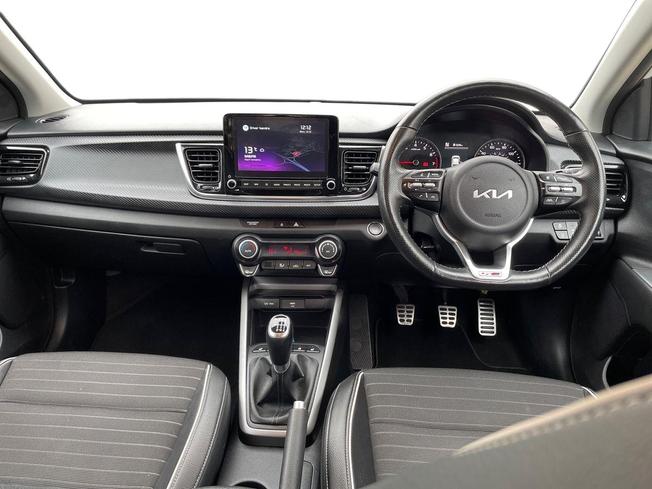 KIA Rio Photo 10