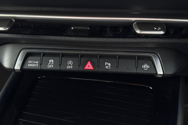 Audi Q3 Photo 26