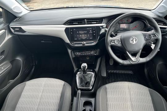 Vauxhall Corsa Photo autoimg-b66293d2bf33652f957e76a8d5ee294c20757ffa.jpg